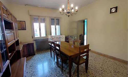 Villa singola con ampio giardino