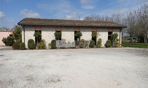 Villa In Vendita a Annone Veneto
